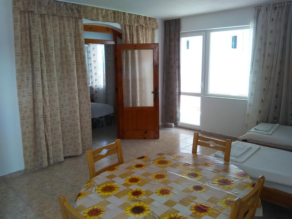Guest House D. Bogdanova Obzor Exterior foto